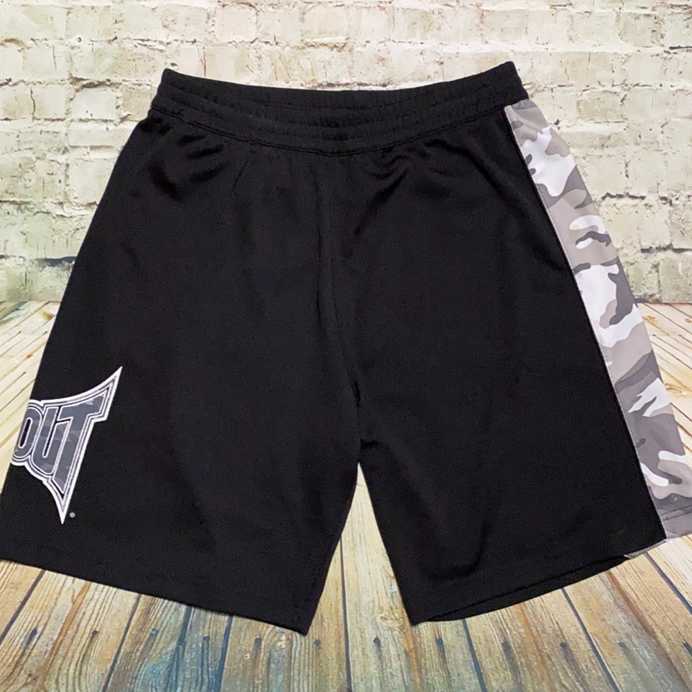 Tapout black shorts Size large UFC